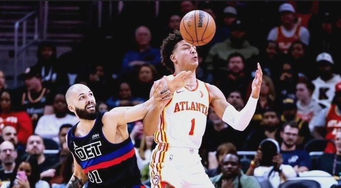 杰伦·约翰逊逆袭成老鹰核心 率队冲击季后赛