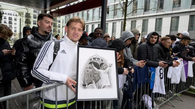 皇马慕尼黑备战：姆巴佩伤愈复出，球队入住四